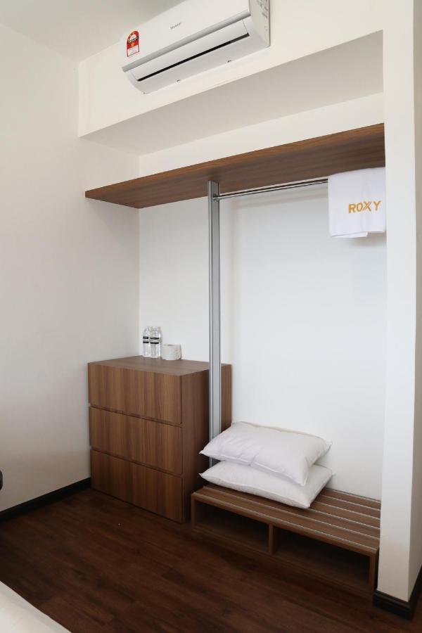 Roxy Sematan Villa & Townhouse Exterior foto